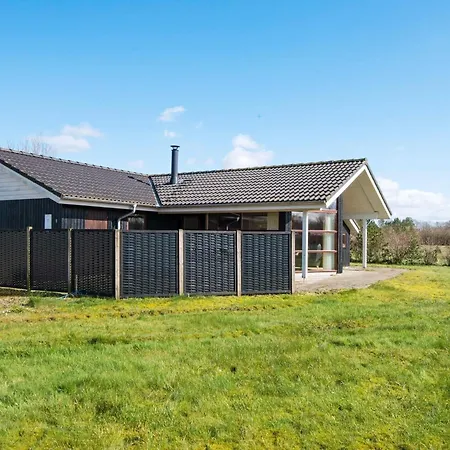 6 Person In Tatil Evi